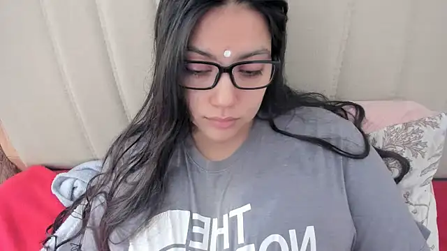 roniewester online show from February 8, 2:31 pm