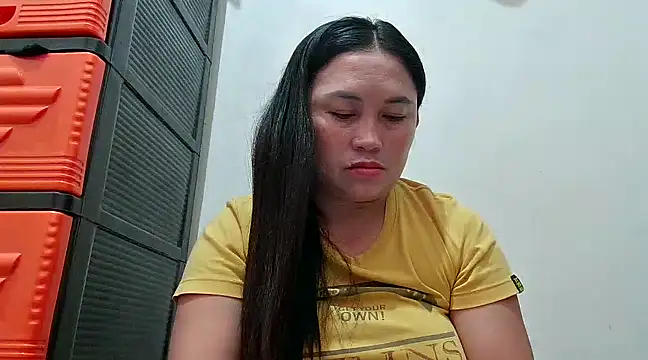 LalaiAsian online show from March 5, 5:08 pm