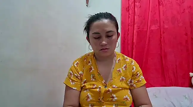 LalaiAsian online show from March 13, 3:54 am