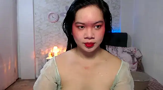 Hebefemme online show from December 19, 3:19 pm