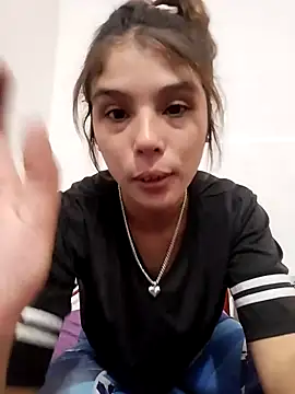 Snapshot of mariamac420 chatting on February 19, 4:19 am mariamac420 online show from February 19, 4:19 am