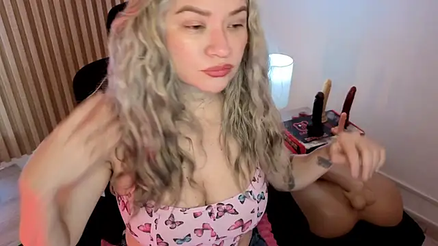 MarianL0ve online show from January 11, 10:31 am