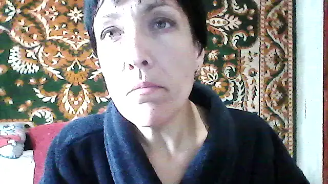 SunnyAmorre online show from April 16, 9:43 am