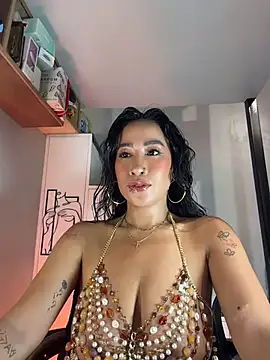 AsianMilfSheryl online show from July 8, 7:02 am