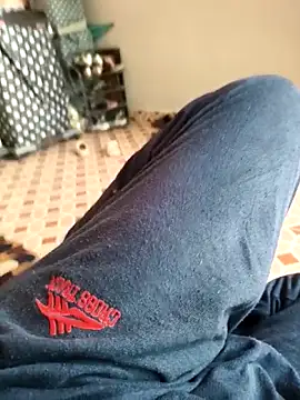 Snapshot of deshimund chatting on October 28, 5:00 am deshimund online show from October 28, 5:00 am