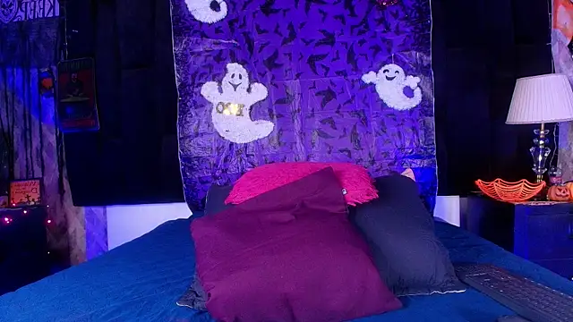 shelsyloreds online show from October 17, 12:08 pm