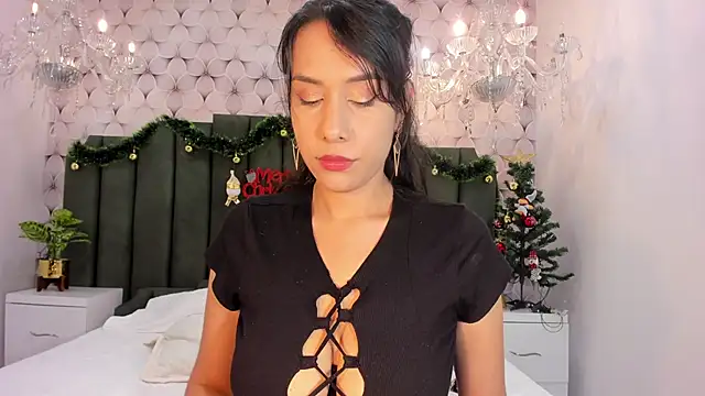 PilarJones  online show from December 23, 4:06 pm