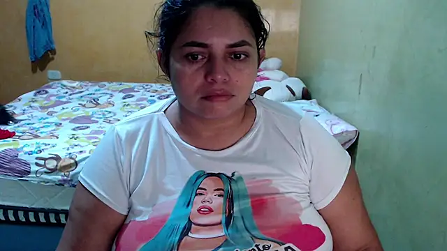 yulieth bbw online show from November 24, 2:44 am