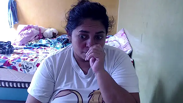 yulieth bbw online show from December 5, 7:32 pm