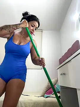 Snapshot of lau_ass_goddess chatting on October 10, 1:37 am lau ass goddess online show from October 10, 1:37 am