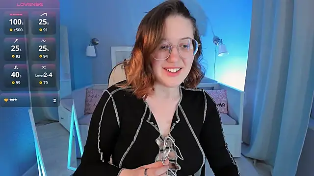 Snapshot of Charmy_Gracy chatting on October 10, 11:31 am Charmy Gracy online show from October 10, 11:31 am