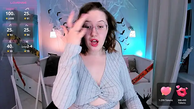 Snapshot of Charmy_Gracy chatting on November 2, 11:12 am Charmy Gracy online show from November 2, 11:12 am