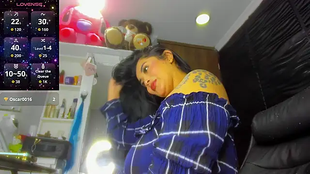 Snapshot of Pocahontas_d chatting on December 4, 10:57 am Pocahontas d online show from December 4, 10:57 am