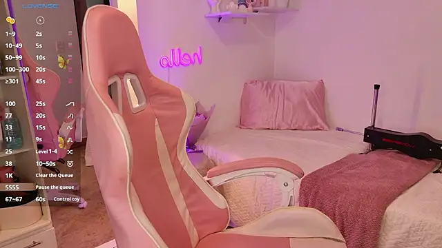 Snapshot of ashalisha chatting on May 2, 1:49 pm ashalisha online show from May 2, 1:49 pm