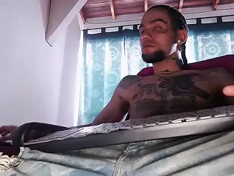 Snapshot of Christian_Stiven1 chatting on December 12, 5:48 pm Christian Stiven1 online show from December 12, 5:48 pm