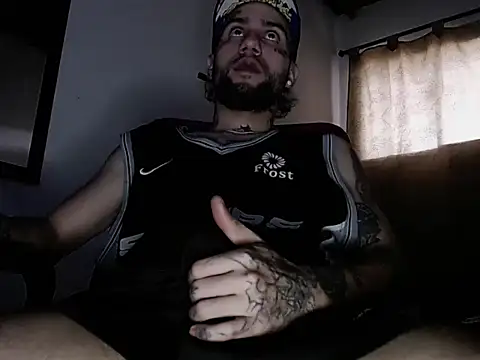 Snapshot of Christian_Stiven1 chatting on December 31, 6:24 pm Christian Stiven1 online show from December 31, 6:24 pm