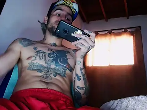 Snapshot of Christian_Stiven1 chatting on February 6, 5:51 pm Christian Stiven1 online show from February 6, 5:51 pm