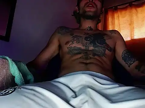 Snapshot of Christian_Stiven1 chatting on February 19, 3:49 pm Christian Stiven1 online show from February 19, 3:49 pm