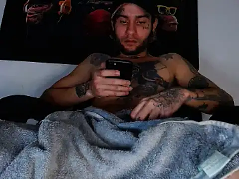 Snapshot of Christian_Stiven1 chatting on March 14, 8:17 pm Christian Stiven1 online show from March 14, 8:17 pm