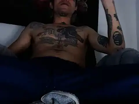 Snapshot of Christian_Stiven1 chatting on March 16, 11:57 pm Christian Stiven1 online show from March 16, 11:57 pm