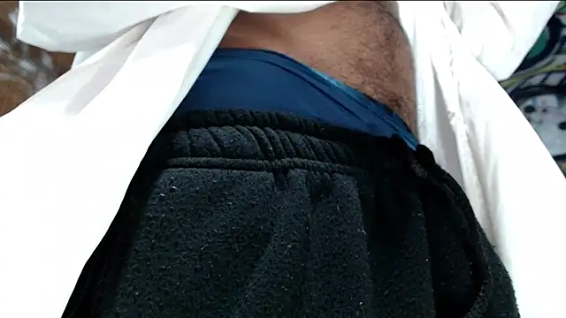 Snapshot of Justin_Frank chatting on February 15, 4:36 pm Justin Frank online show from February 15, 4:36 pm