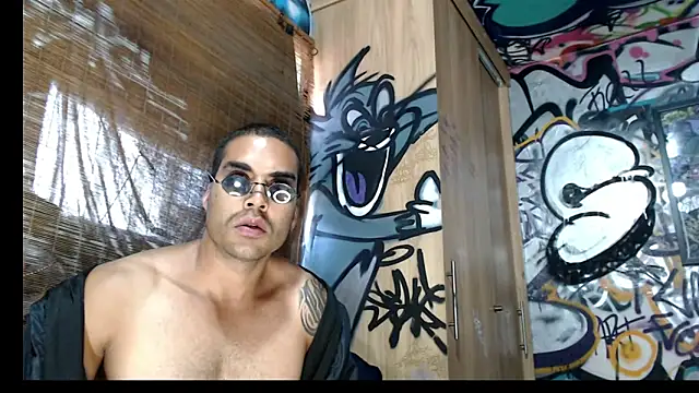 Snapshot of Justin_Frank chatting on February 28, 4:52 pm Justin Frank online show from February 28, 4:52 pm