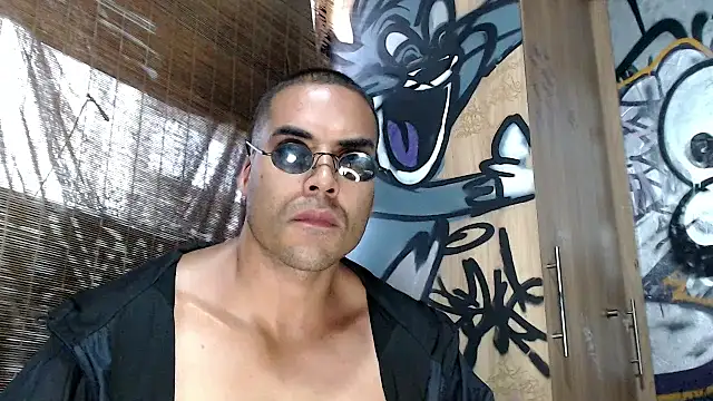 Snapshot of Justin_Frank chatting on March 3, 5:52 pm Justin Frank online show from March 3, 5:52 pm