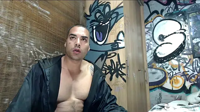 Snapshot of Justin_Frank chatting on May 25, 11:44 pm Justin Frank online show from May 25, 11:44 pm