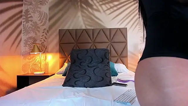 Scarleett 22 online show from November 11, 8:09 pm