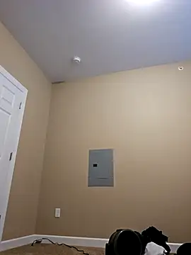 AmethystFoxx online show from December 22, 10:18 pm