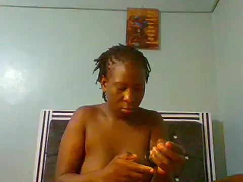 Snapshot of blackcuteebony chatting on February 4, 7:18 am blackcuteebony online show from February 4, 7:18 am