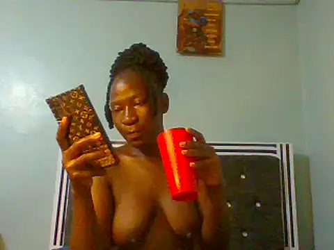 Snapshot of blackcuteebony chatting on February 22, 6:50 am blackcuteebony online show from February 22, 6:50 am