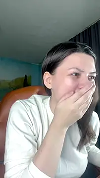 Snapshot of NinaVI chatting on February 23, 5:29 pm NinaVI online show from February 23, 5:29 pm