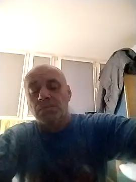 Snapshot of wilkalfa chatting on January 15, 6:07 am wilkalfa online show from January 15, 6:07 am