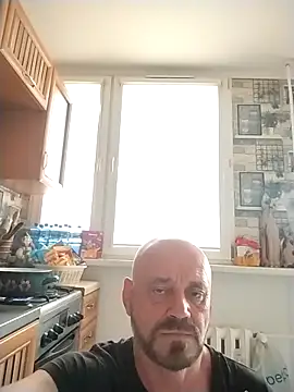 Snapshot of wilkalfa chatting on April 11, 4:55 pm wilkalfa online show from April 11, 4:55 pm