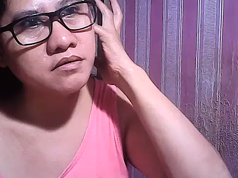 sweetsosie18 online show from November 16, 2:55 pm