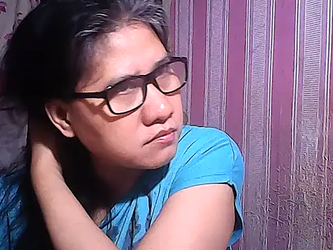 sweetsosie18 online show from November 19, 4:18 pm