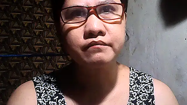 sweetsosie18 online show from March 28, 1:54 pm