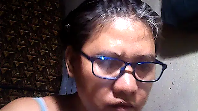 sweetsosie18 online show from July 11, 2:58 am