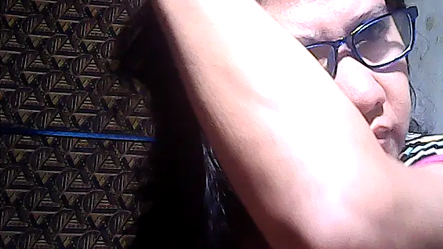 sweetsosie18 online show from July 11, 10:11 pm