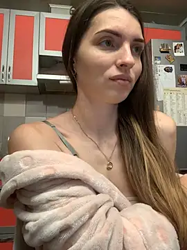 Snapshot of SeducingYoghourt chatting on January 5, 2:30 pm SeducingYoghourt online show from January 5, 2:30 pm