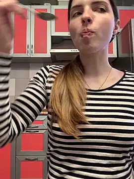 Snapshot of SeducingYoghourt chatting on March 19, 11:17 am SeducingYoghourt online show from March 19, 11:17 am