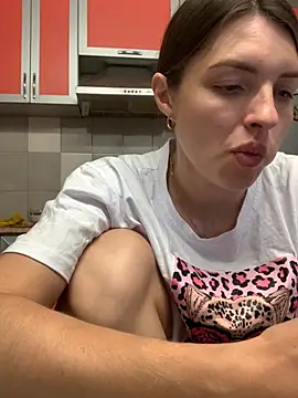 Snapshot of SeducingYoghourt chatting on September 26, 3:38 pm SeducingYoghourt online show from September 26, 3:38 pm