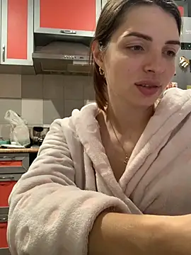 Snapshot of SeducingYoghourt chatting on October 27, 3:38 pm SeducingYoghourt online show from October 27, 3:38 pm