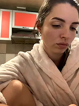 Snapshot of SeducingYoghourt chatting on November 30, 2:21 pm SeducingYoghourt online show from November 30, 2:21 pm