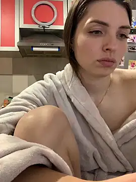 SeducingYoghourt online show from February 26, 5:01 pm