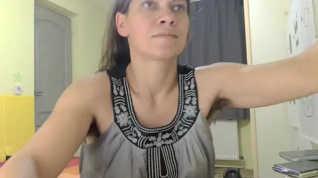 Snapshot of MercyLove chatting on November 19, 4:18 pm MercyLove online show from November 19, 4:18 pm