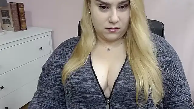 XgloryHAILEY online show from January 28, 10:01 pm
