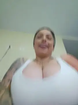 natalygolden69 online show from May 21, 12:01 pm
