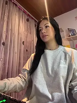 MadisonCambel online show from December 9, 10:22 am